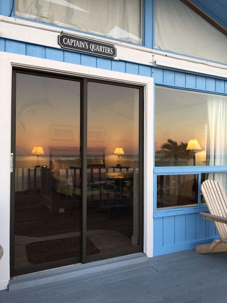 Rhumcay Beach Resort And Grille Fort Pierce Exterior photo